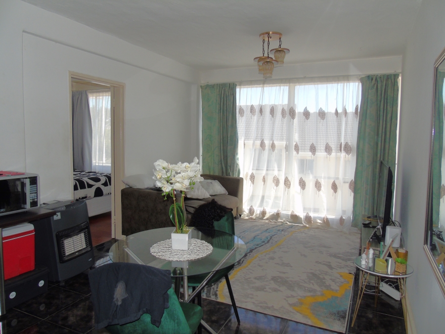 1 Bedroom Property for Sale in Amalinda Eastern Cape